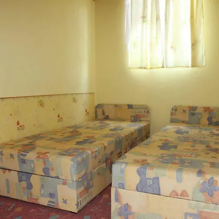 Holiday home 13