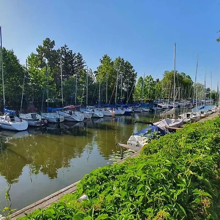 13 * Balatonkeresztur