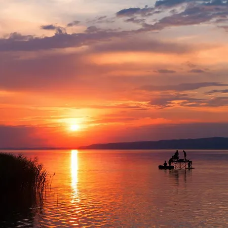 13 Hébergement de vacances