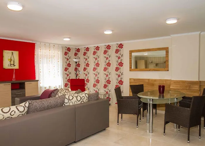 13 בית נופש Balatonkeresztúr