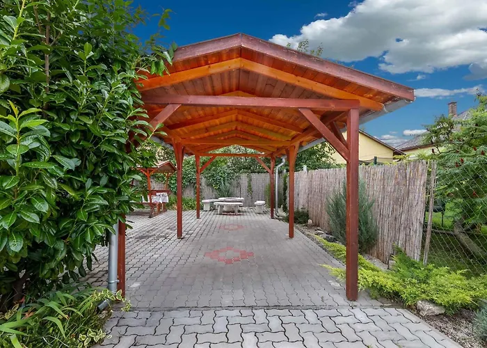 13 Hébergement de vacances