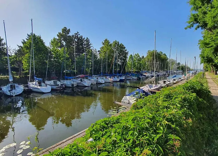 Hébergement de vacances 13 Balatonkeresztúr