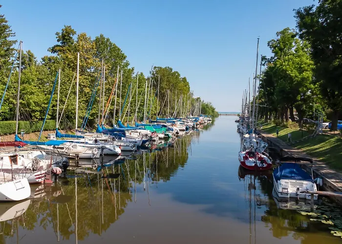 Hébergement de vacances 13 *